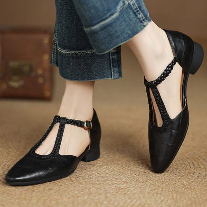 Maya | Mary Janes Kepa
